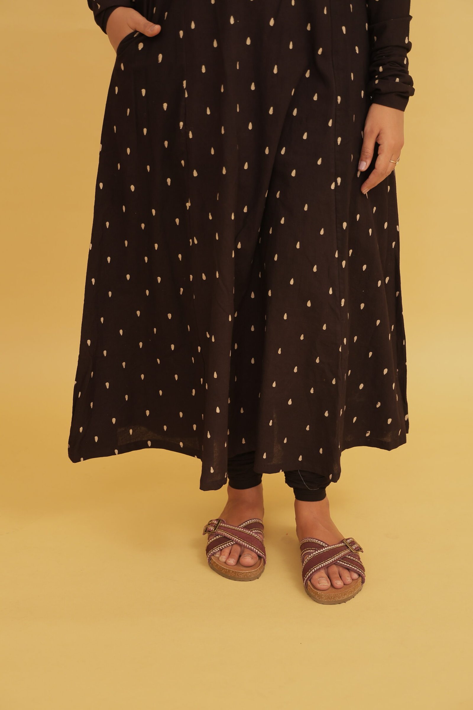 Ambar Black Solid Slub Cotton Churidar