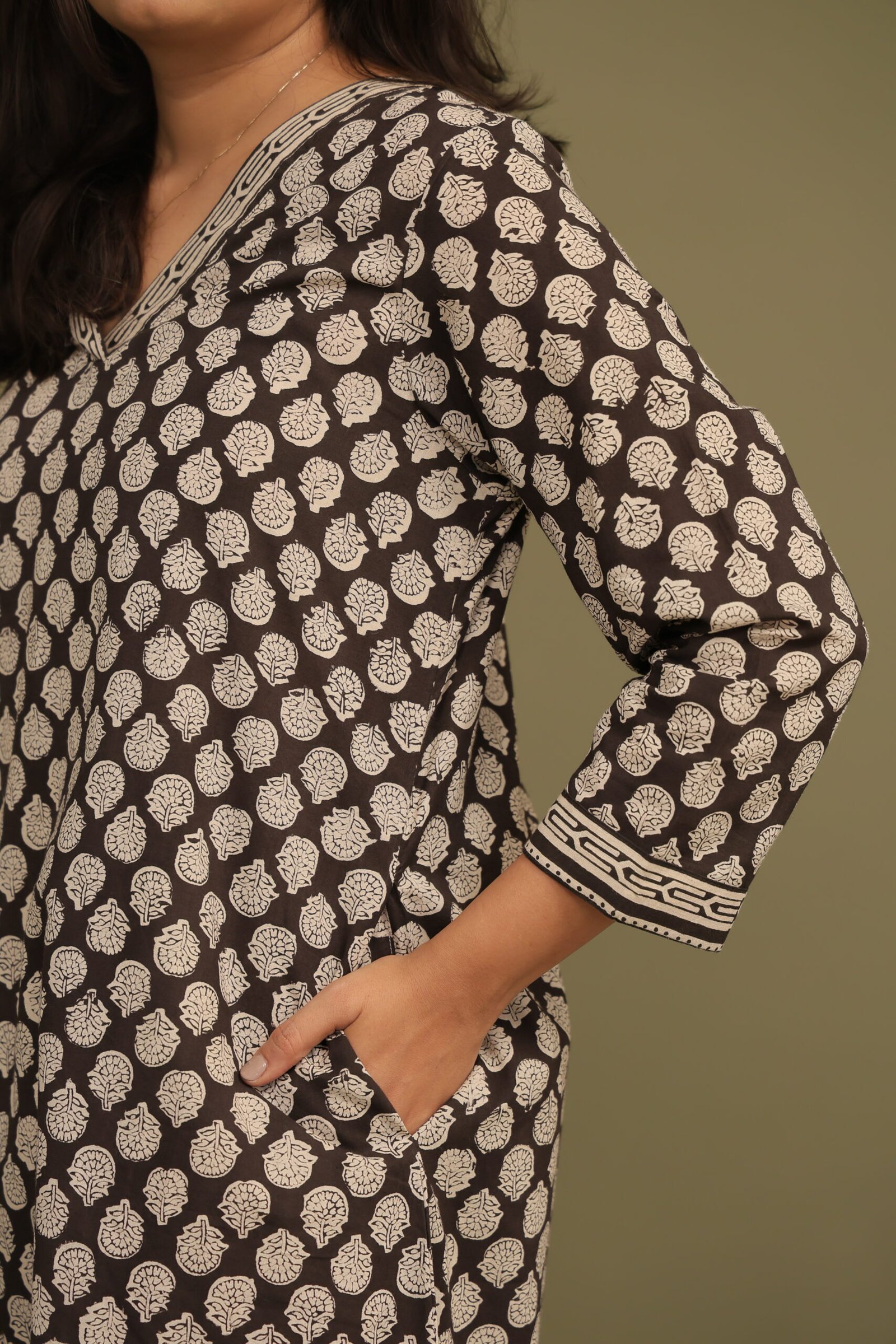 Sanjh Bagru Handblock Cotton Straight Kurta - Image 5