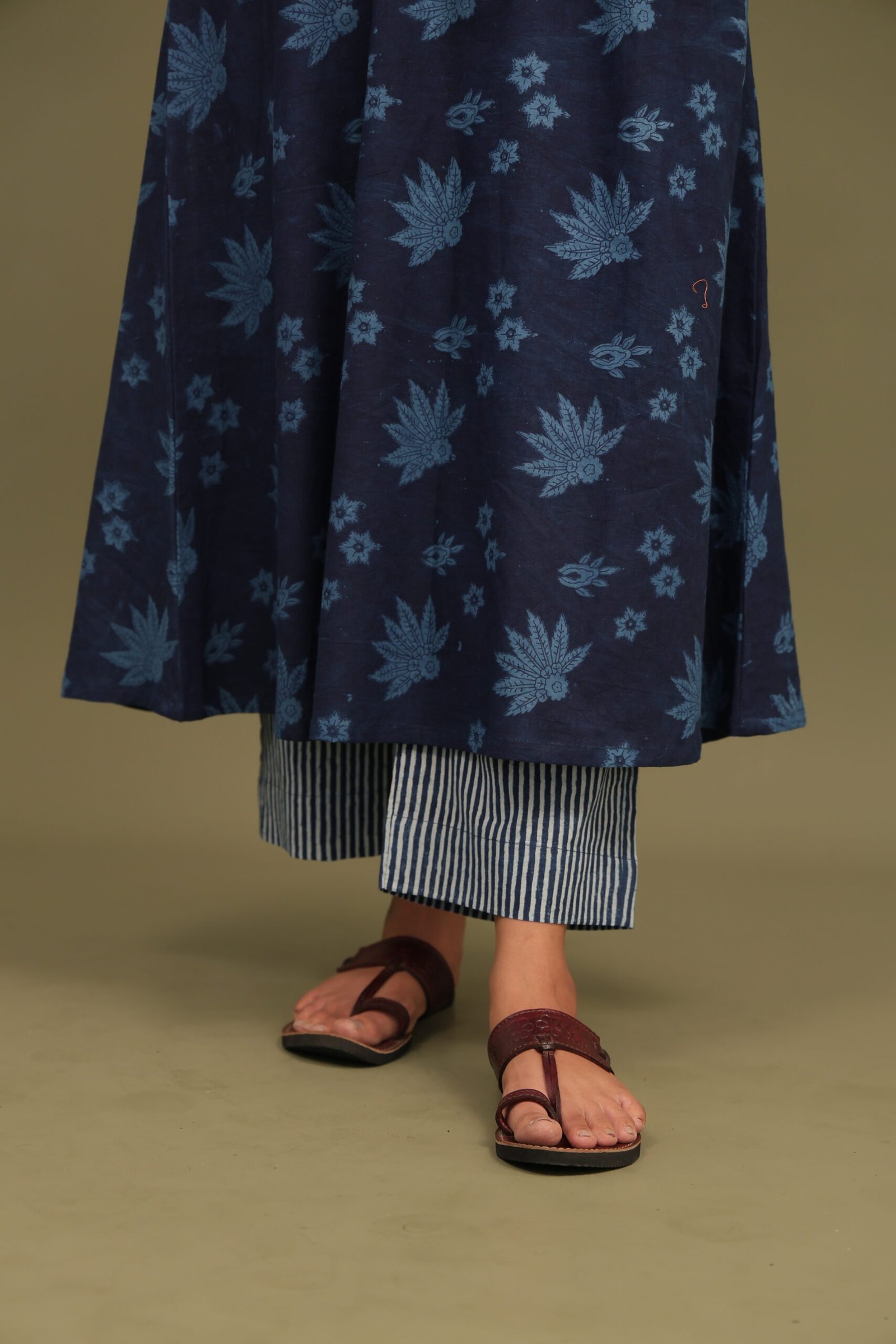 Neel Dabu Handblock Cotton Straight Pant - Image 3