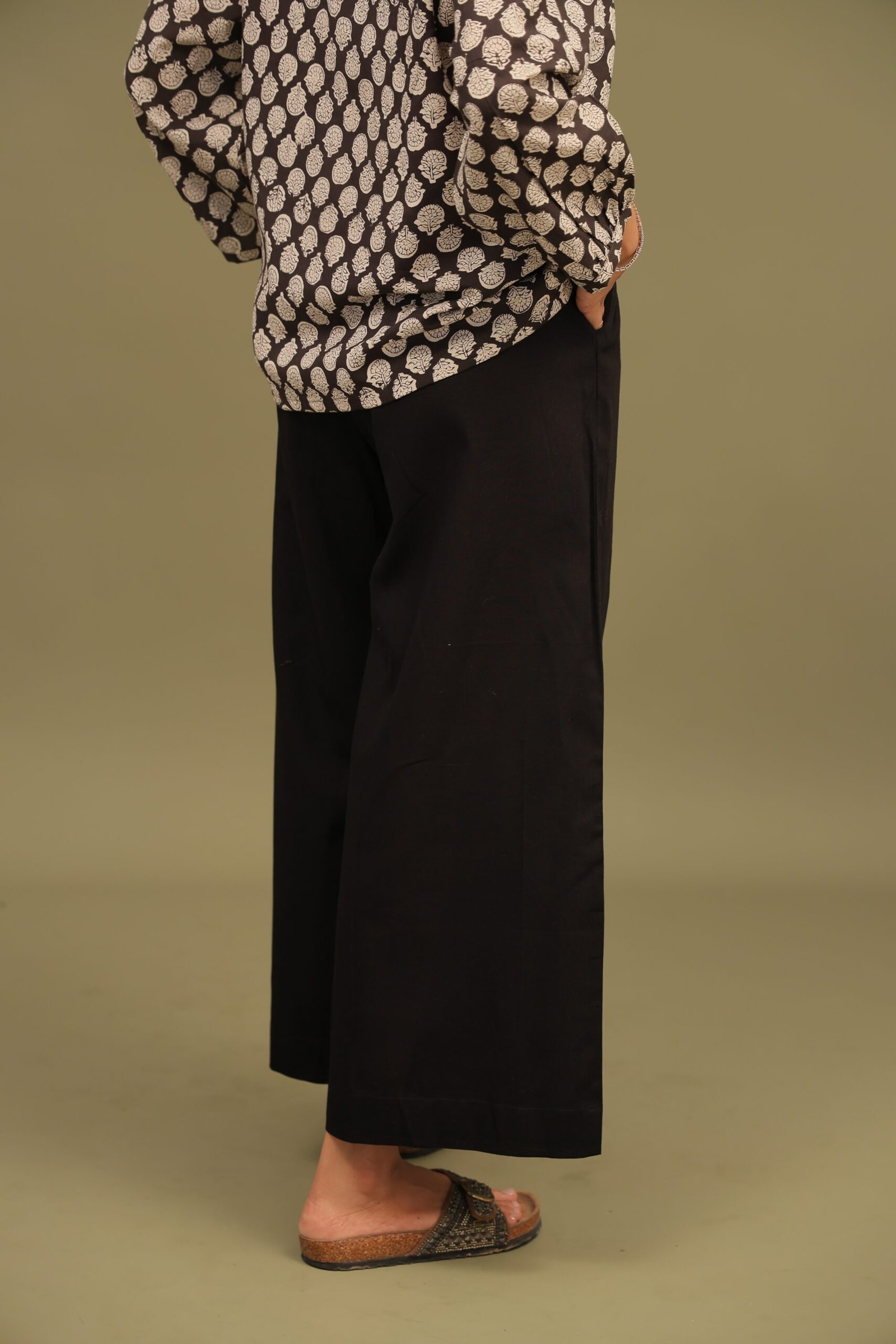 Black Flex Cotton Wide Leg Pant - Image 2