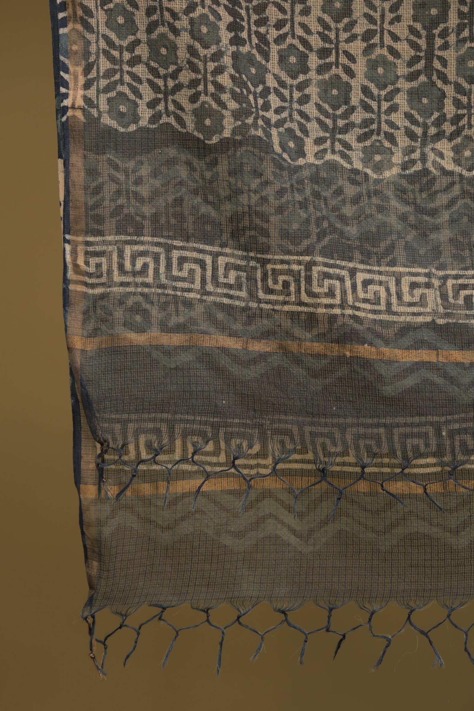 Indigo Dabu Handblock With Zari Border Kota Doria Dupatta - Image 3